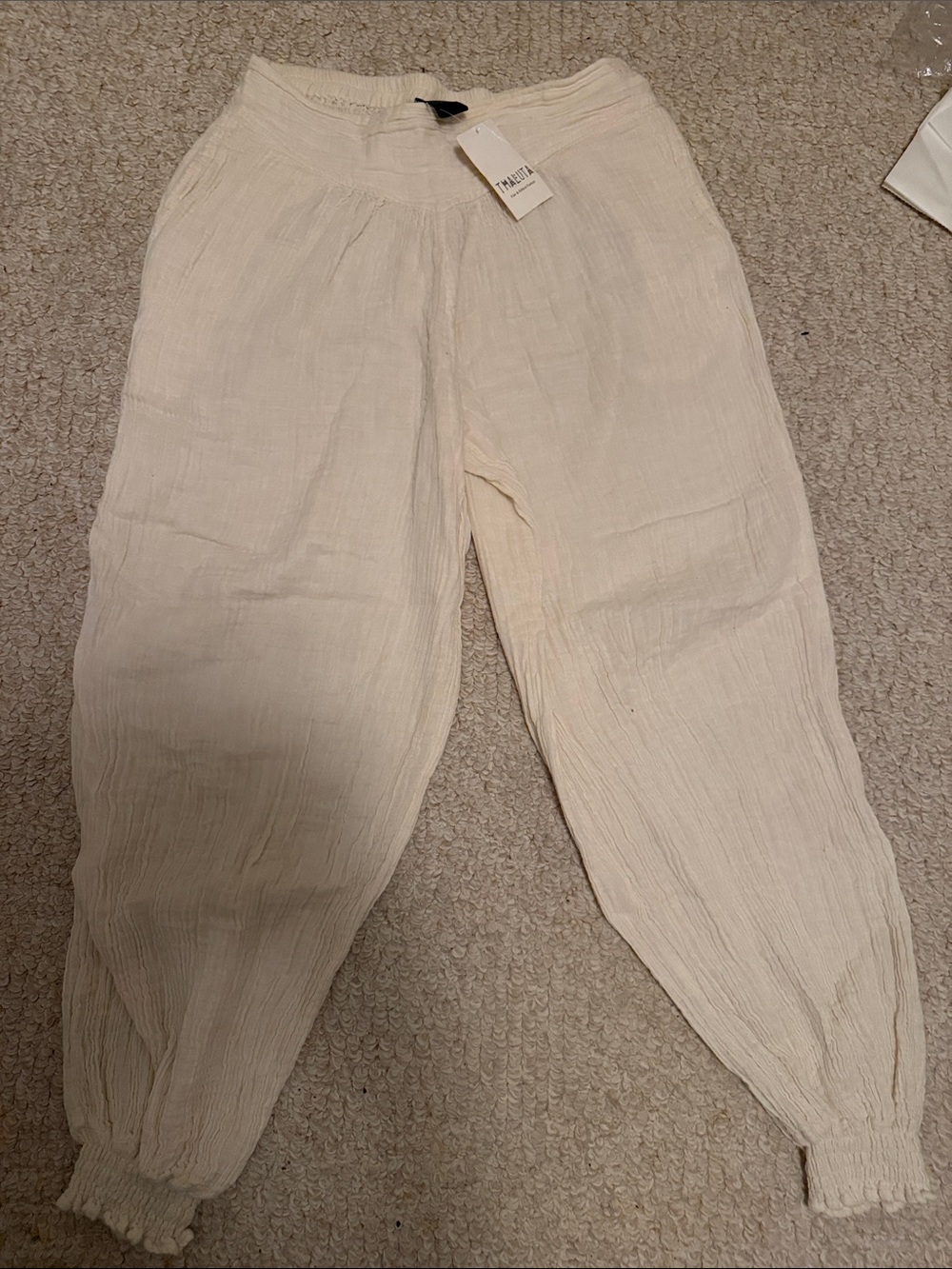 Brand new!!! Thaluta Yogana Pants Undyed. Cream Crinkled Gauze Lounge Pants